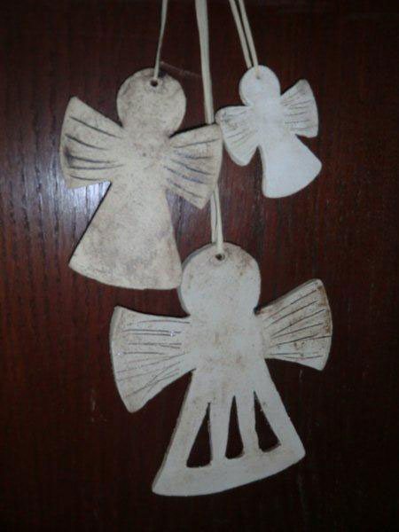 handgemachter Engel aus Ton in drei verschiedenen Größen zur Adventszeit - NR: 159 handgemachter Engel aus Ton in drei verschiedenen Größen zur Adventszeit - NR: 159